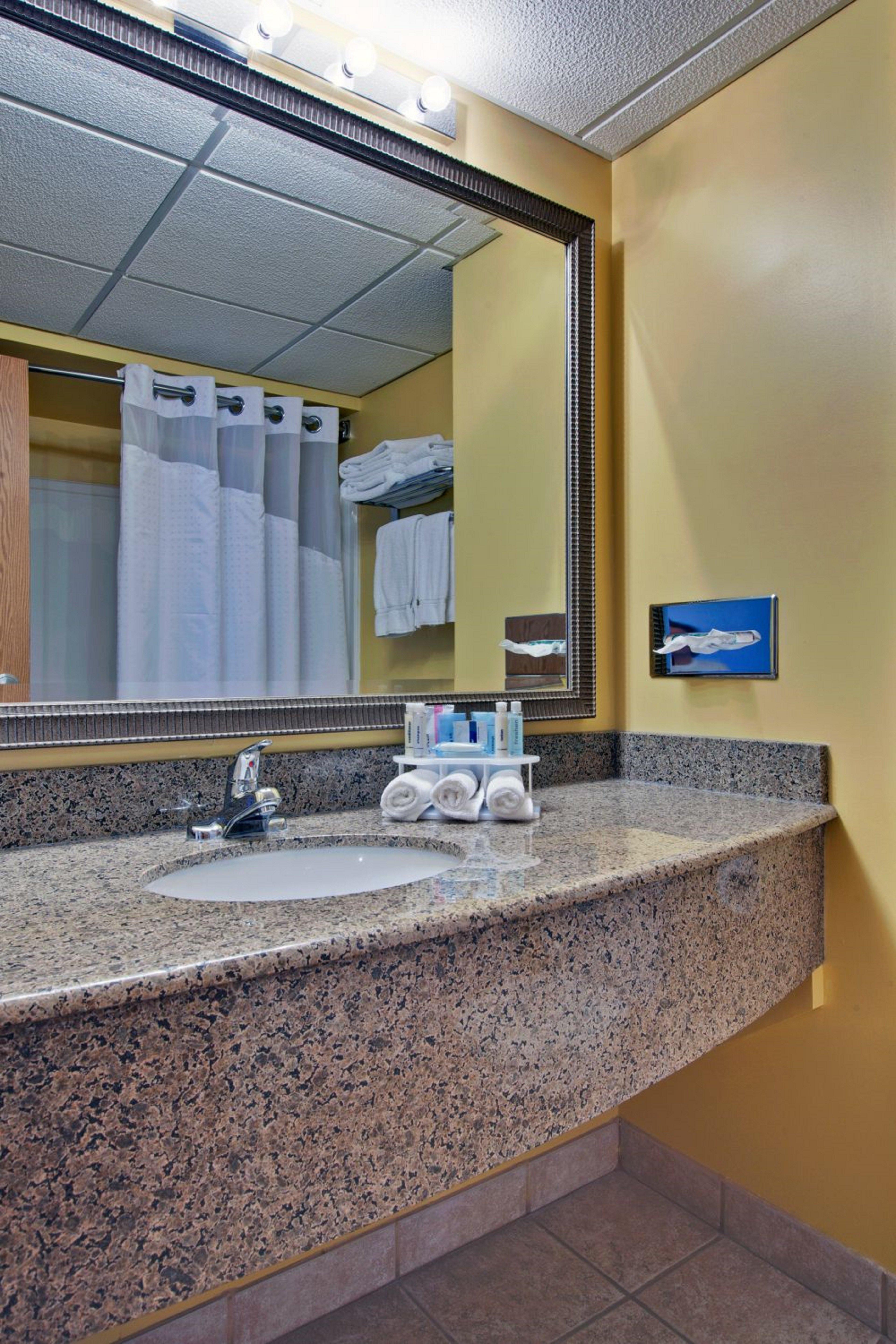 Holiday Inn Express Dryden By Ihg Habitación foto